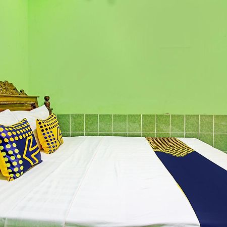 Sabar Menanti 2 Hotel Bantul Luaran gambar