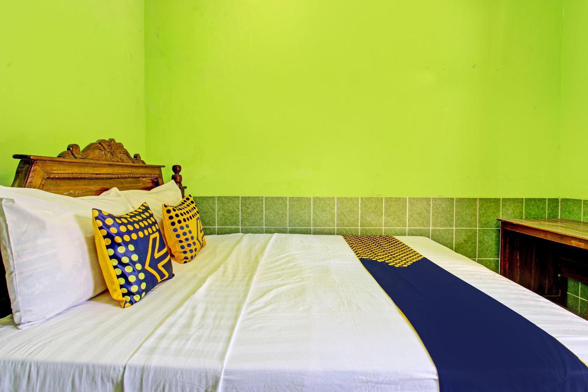 Sabar Menanti 2 Hotel Bantul Luaran gambar