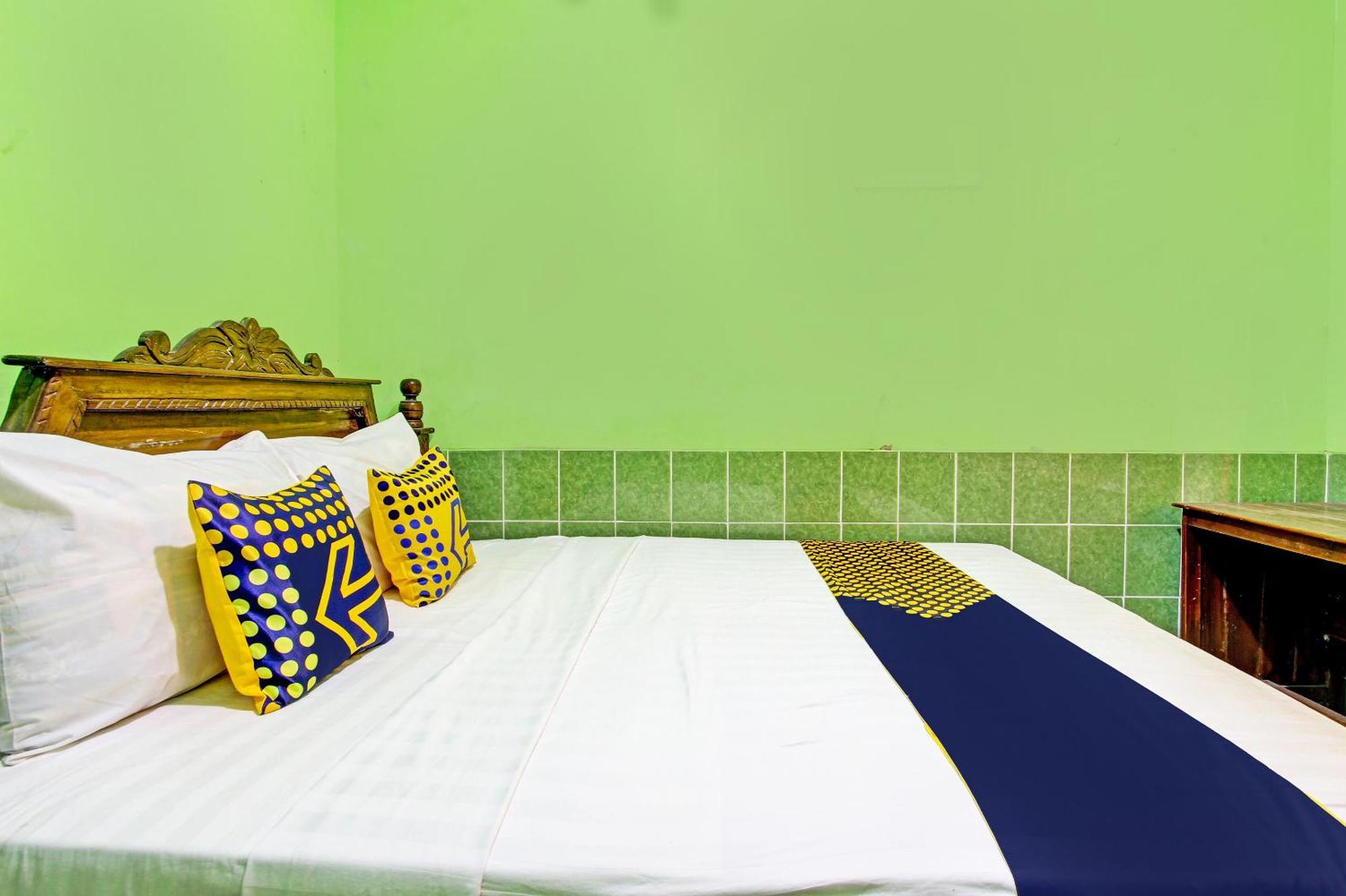 Sabar Menanti 2 Hotel Bantul Luaran gambar